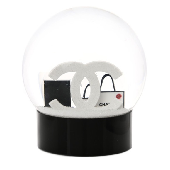 CHANEL Black and White Snow Globe with Logo - Picture 3 of 5